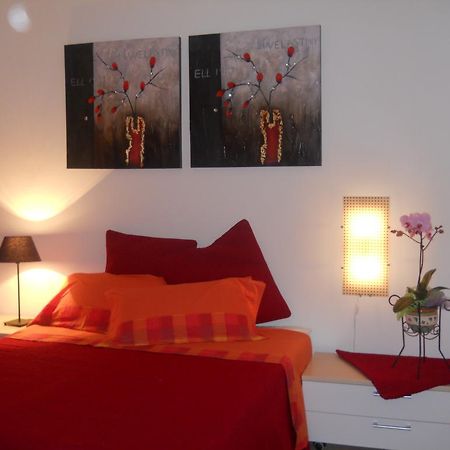 B&B Residenza Bianco Alle Grotte Di Castellana Castellana Grotte Room photo